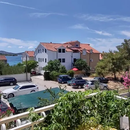 Apartmani Kulusic Vodice